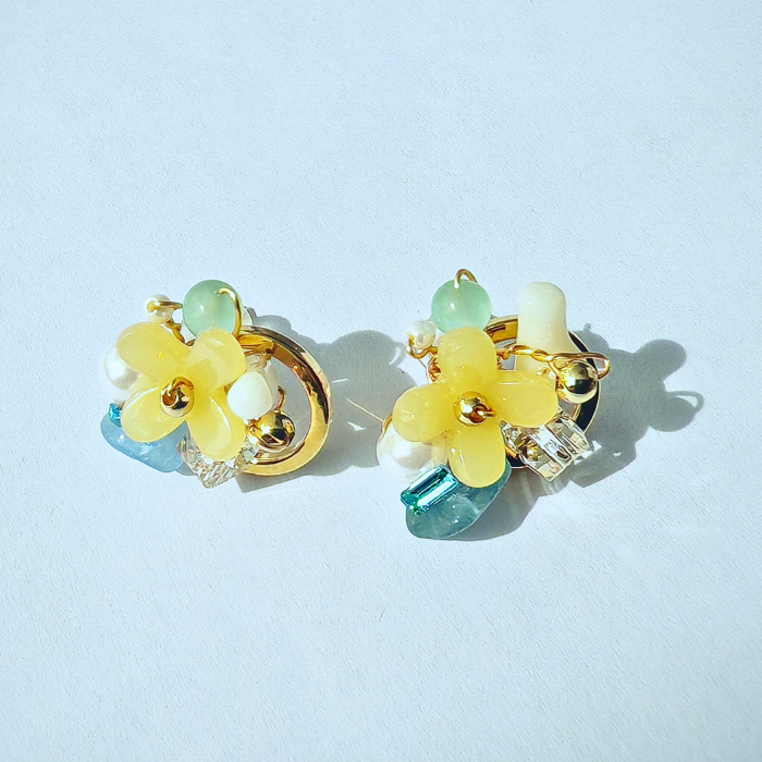 スプリングブロッサムピアス