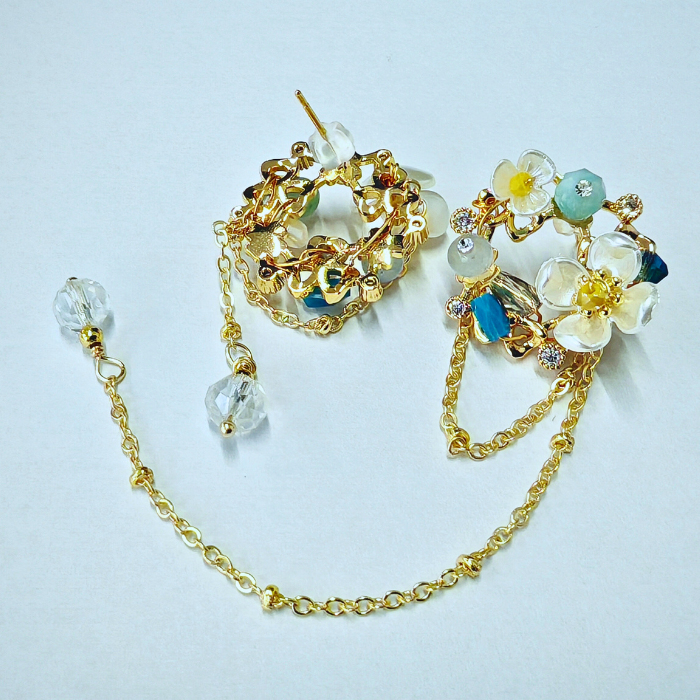 フラワーリースチェーンピアス アシンメトリーデザイン