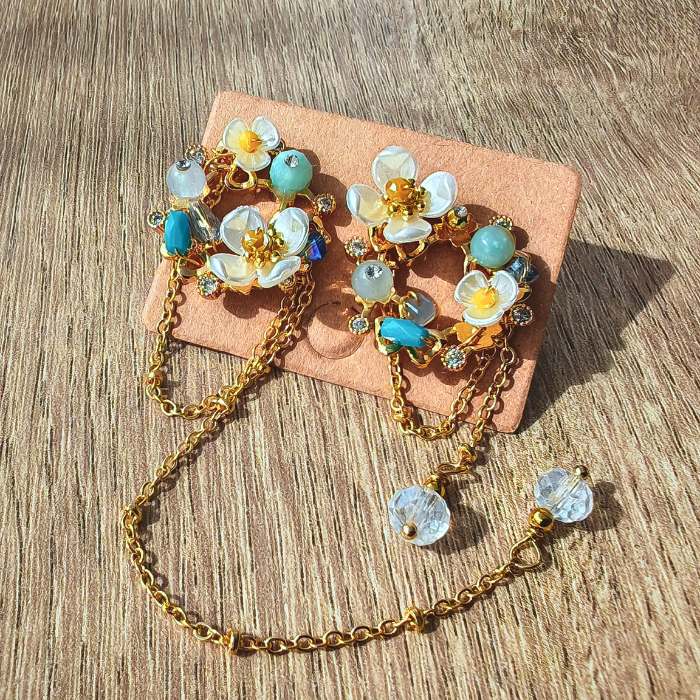 フラワーリースチェーンピアス アシンメトリーデザイン