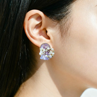 ラベンダーグロウ・フラワービジューイヤリング