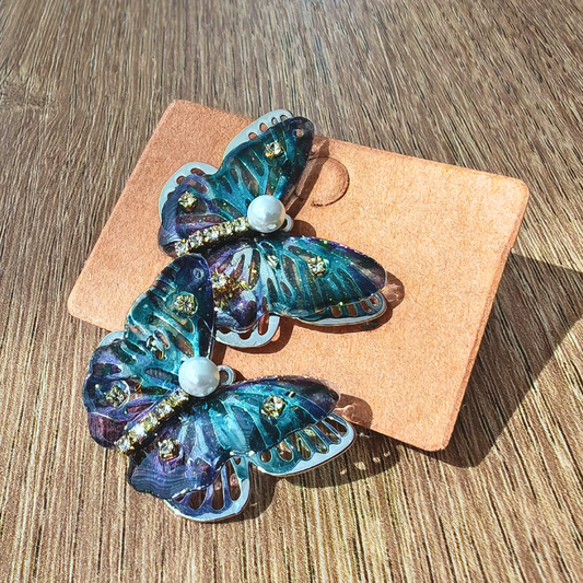 ブルーパピヨン・パールピアス