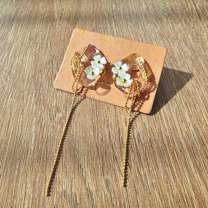 クリアフラワーチェーンピアス