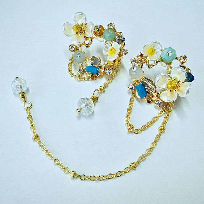 フラワーリースチェーンピアス　アシンメトリーデザイン